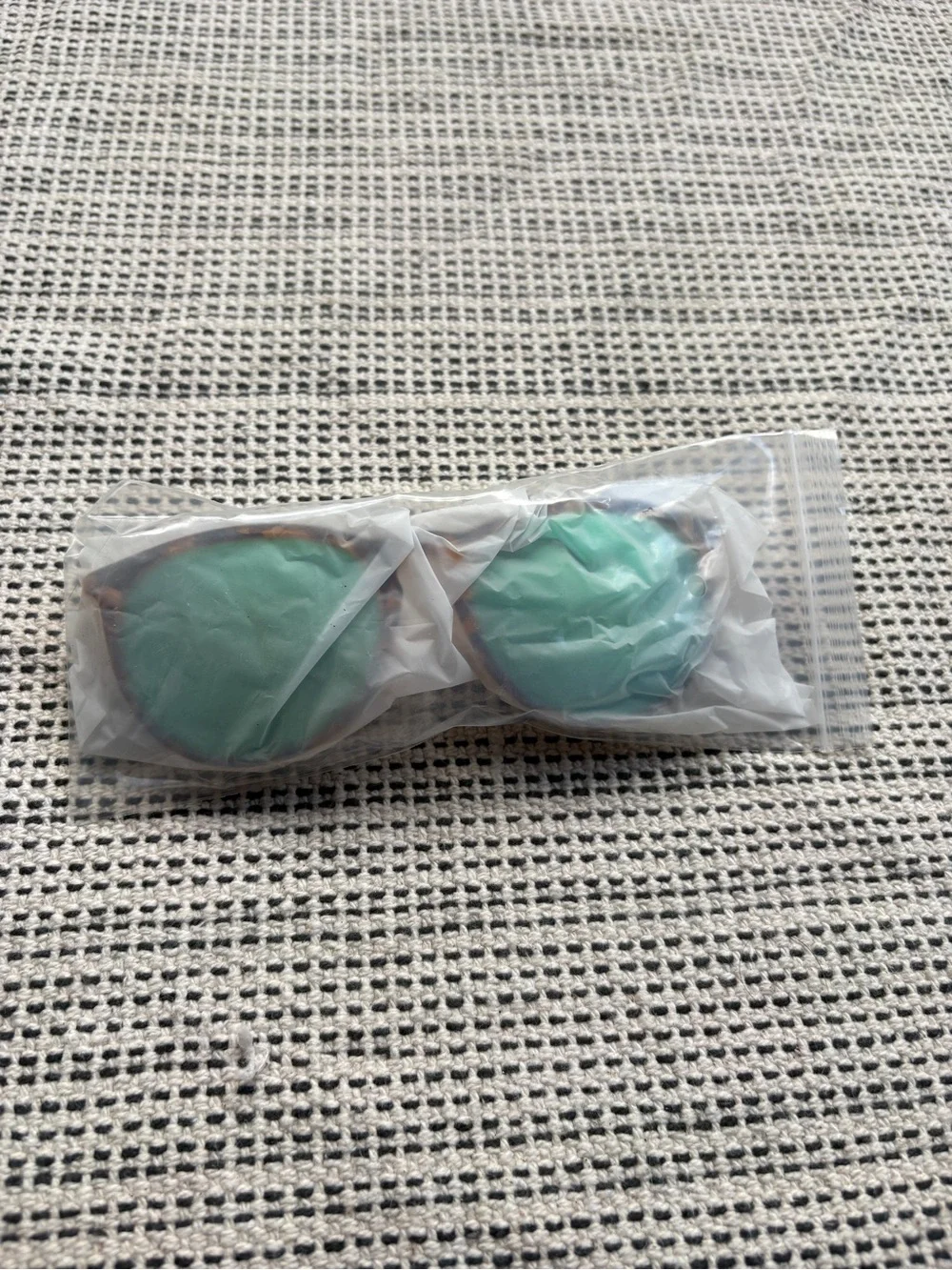NWOT Tortoiseshell Frame Sunglasses with polarized Lenses